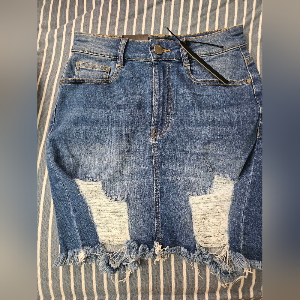 Black Label Blue Distressed Denim Jeans
